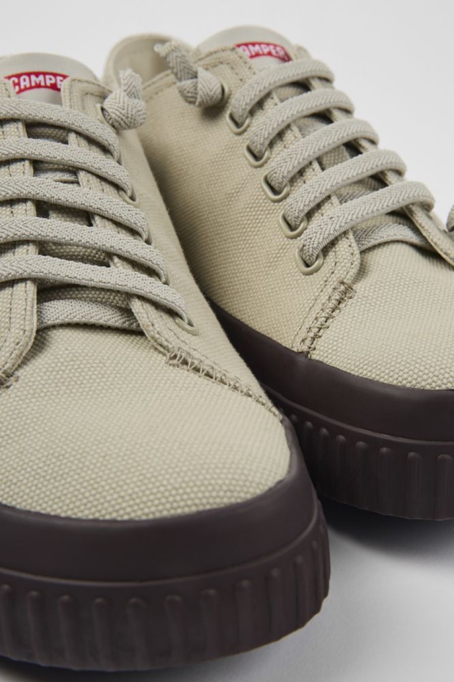 Herren CamperLab Lassige Schuhe | Grauer Herrensneaker Aus Recyclingbaumwolle