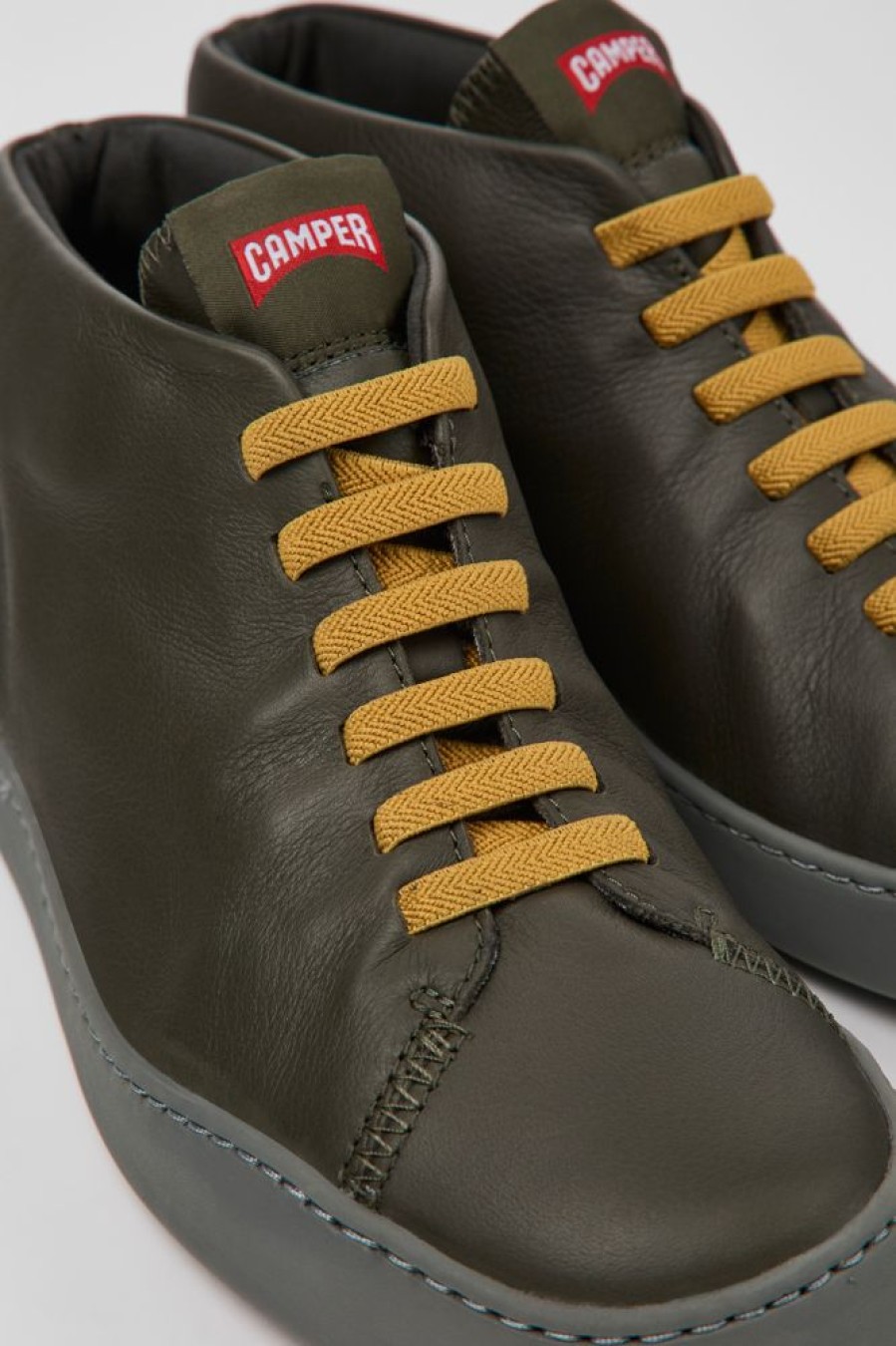 Herren CamperLab Lassige Schuhe | Gruner Herrensneaker Aus Leder